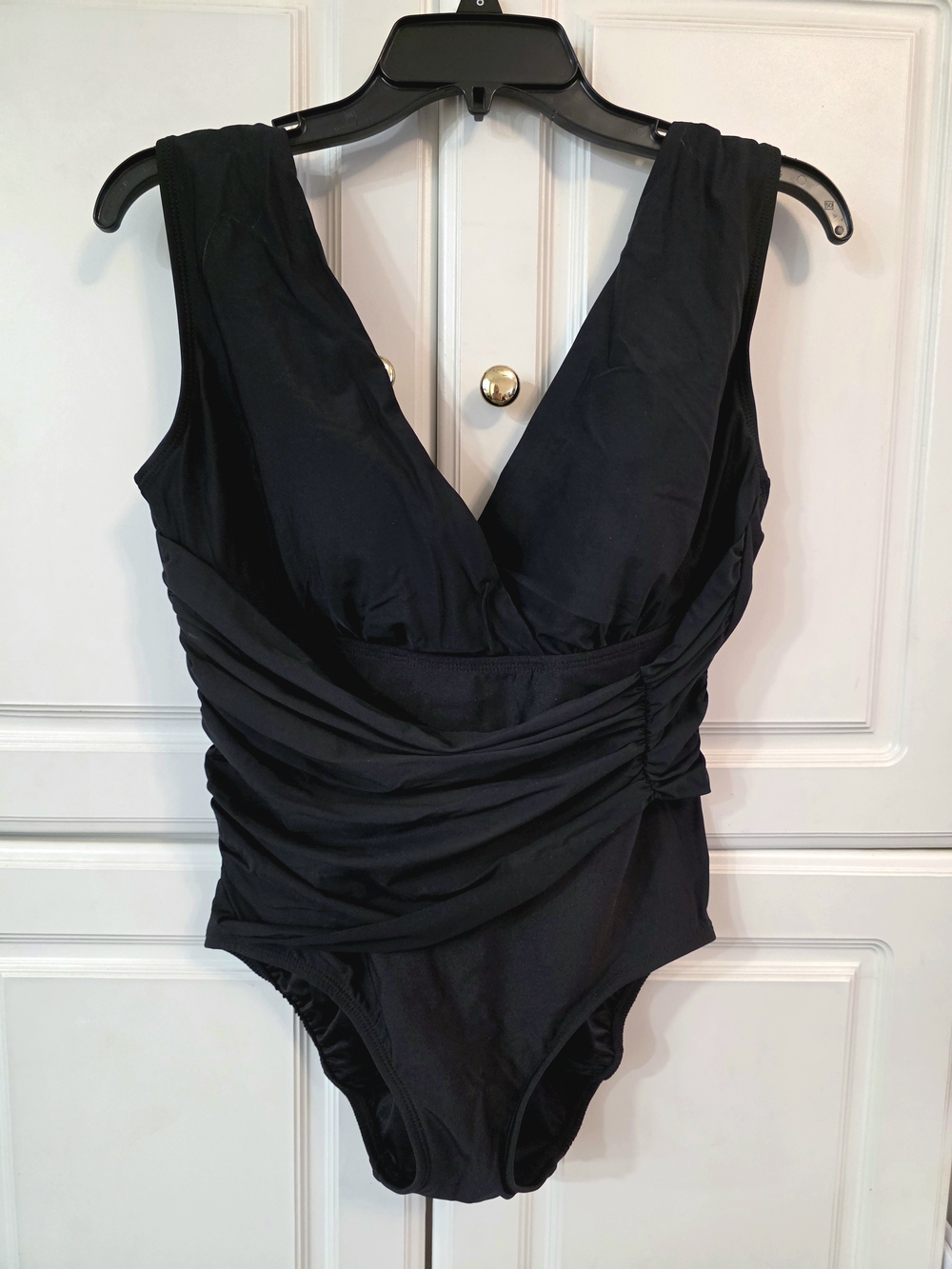 NWOT Longitude Black Ruched V-Neck One-Piece Swimsuit Size 10